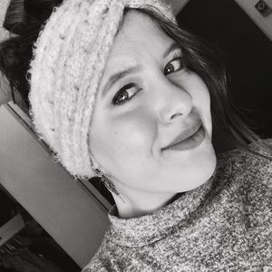 Meet your Posher, Jaclyn